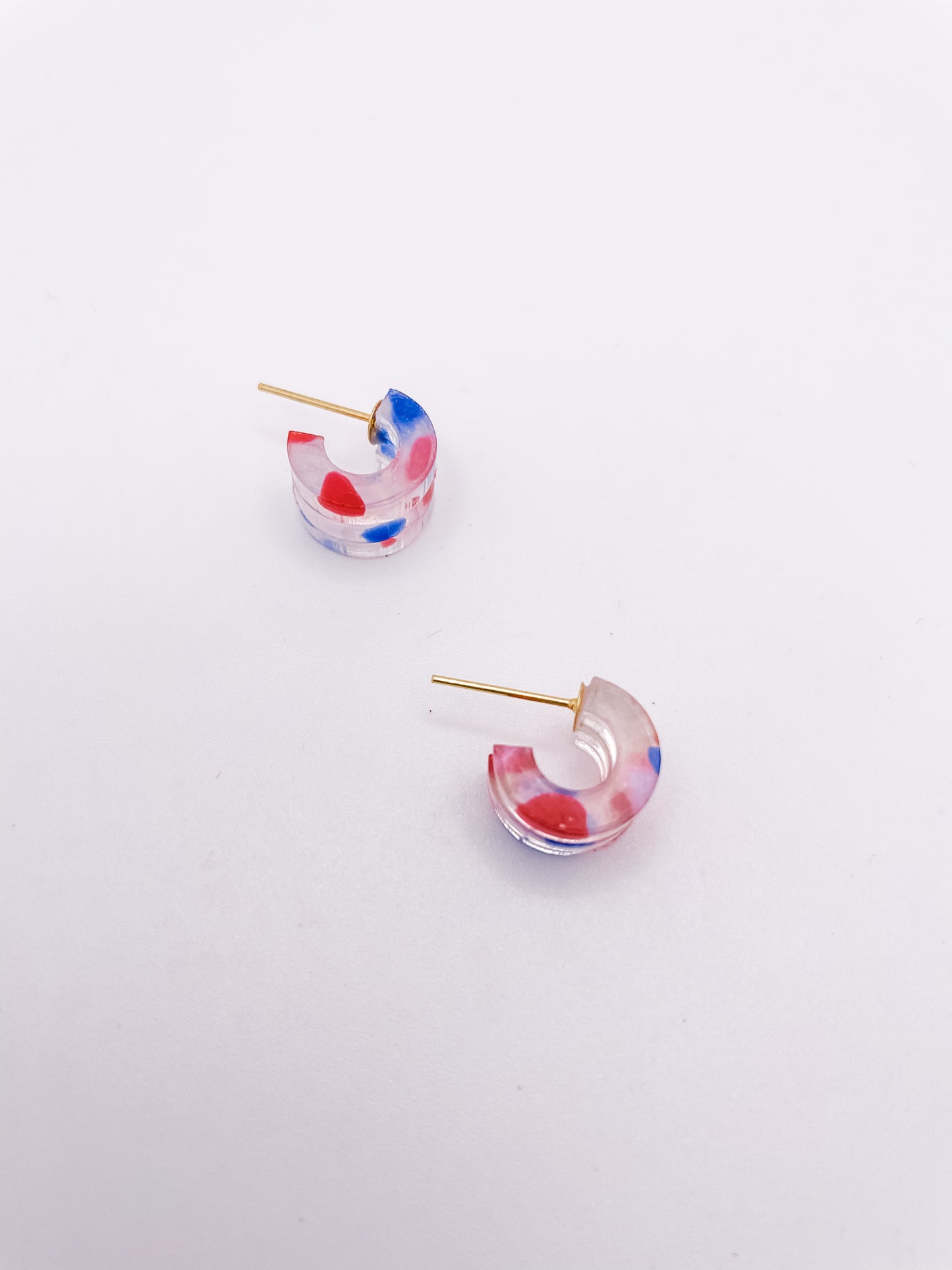 Red/white/blue huggies