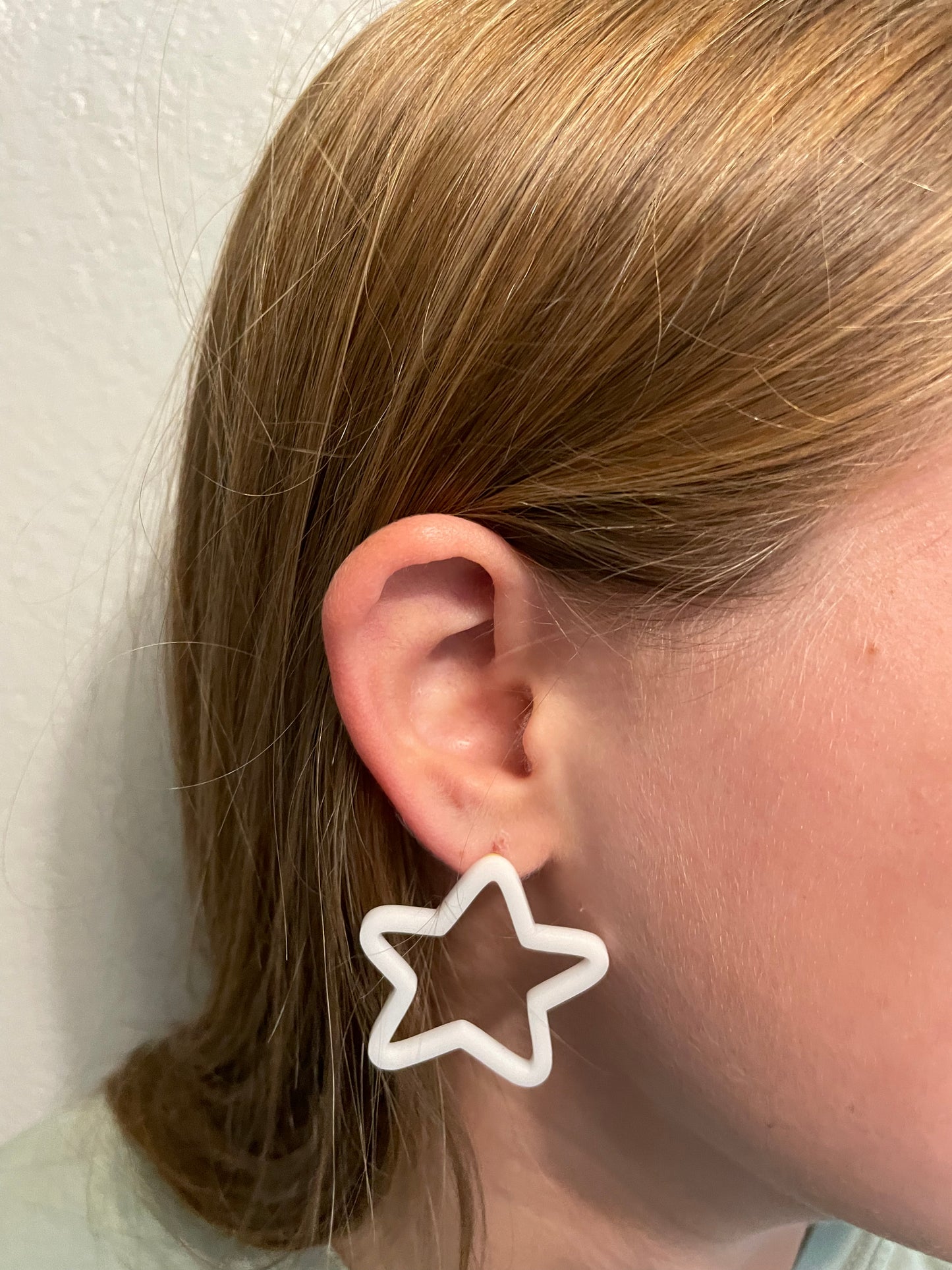 Abigail earrings {white}